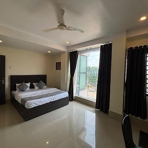 Hotel Asian Openbill